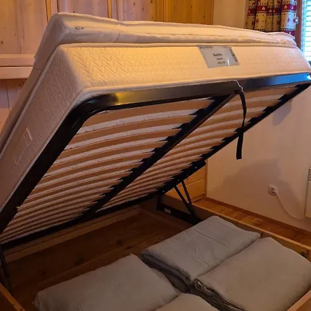 Apartament Panorama-appartement Bergglueck Bad Kleinkirchheim